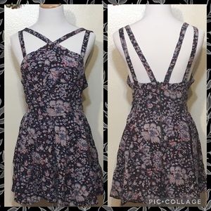 Ecote Floral Cross Strap Romper
